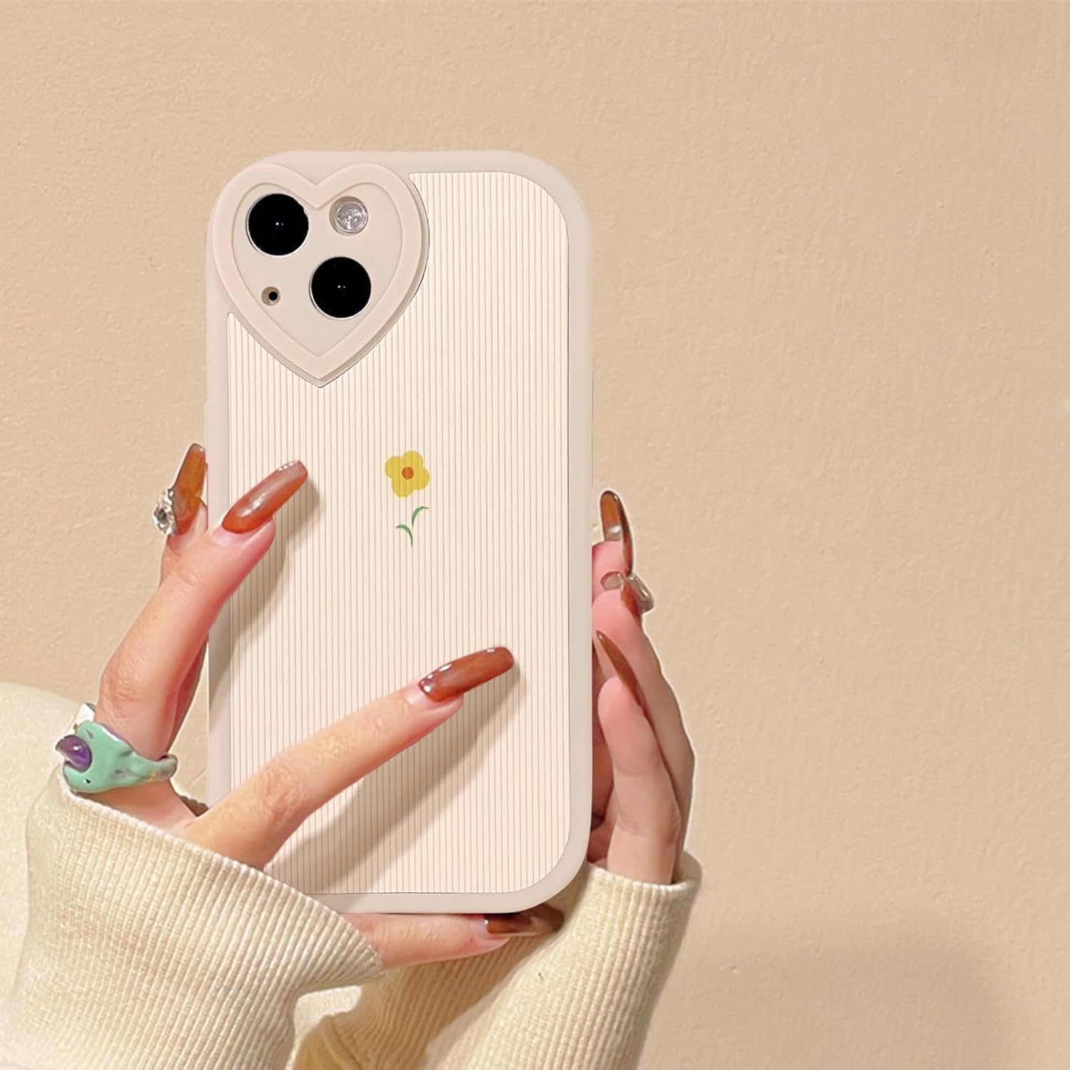 Coque iPhone 14 - Nititop iPhone 14 Case de motif de fleur mignon conception avec amour pour les femmes couverture de boîtier à carreaux de choc en silicone doux - fleur jaune – Image 4