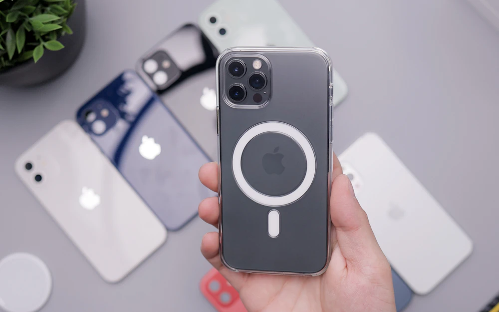 Coque transparente avec anneau MagSafe